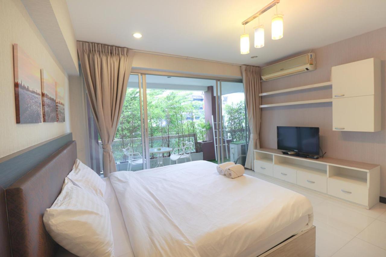 Baan Sabai Rama IV Apartment Bangkok Esterno foto