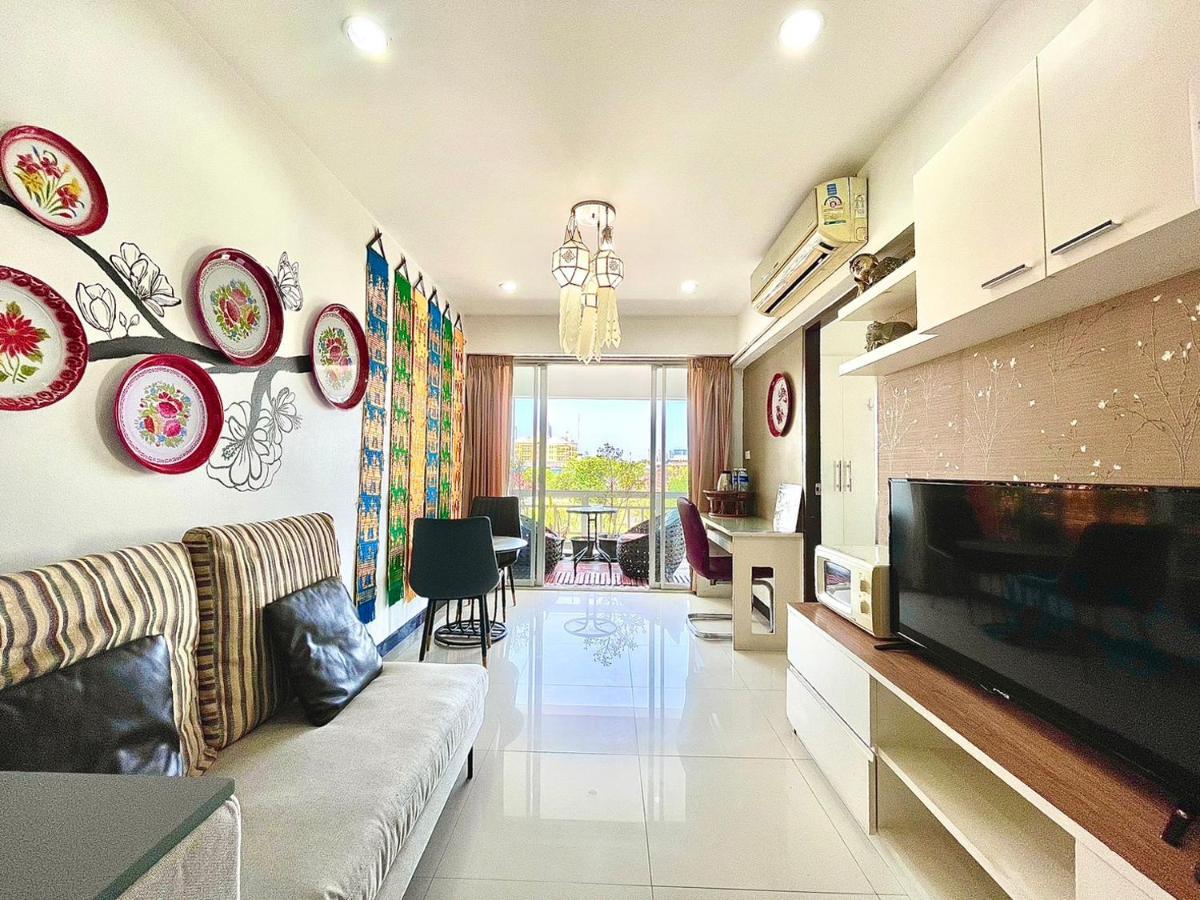Baan Sabai Rama IV Apartment Bangkok Esterno foto