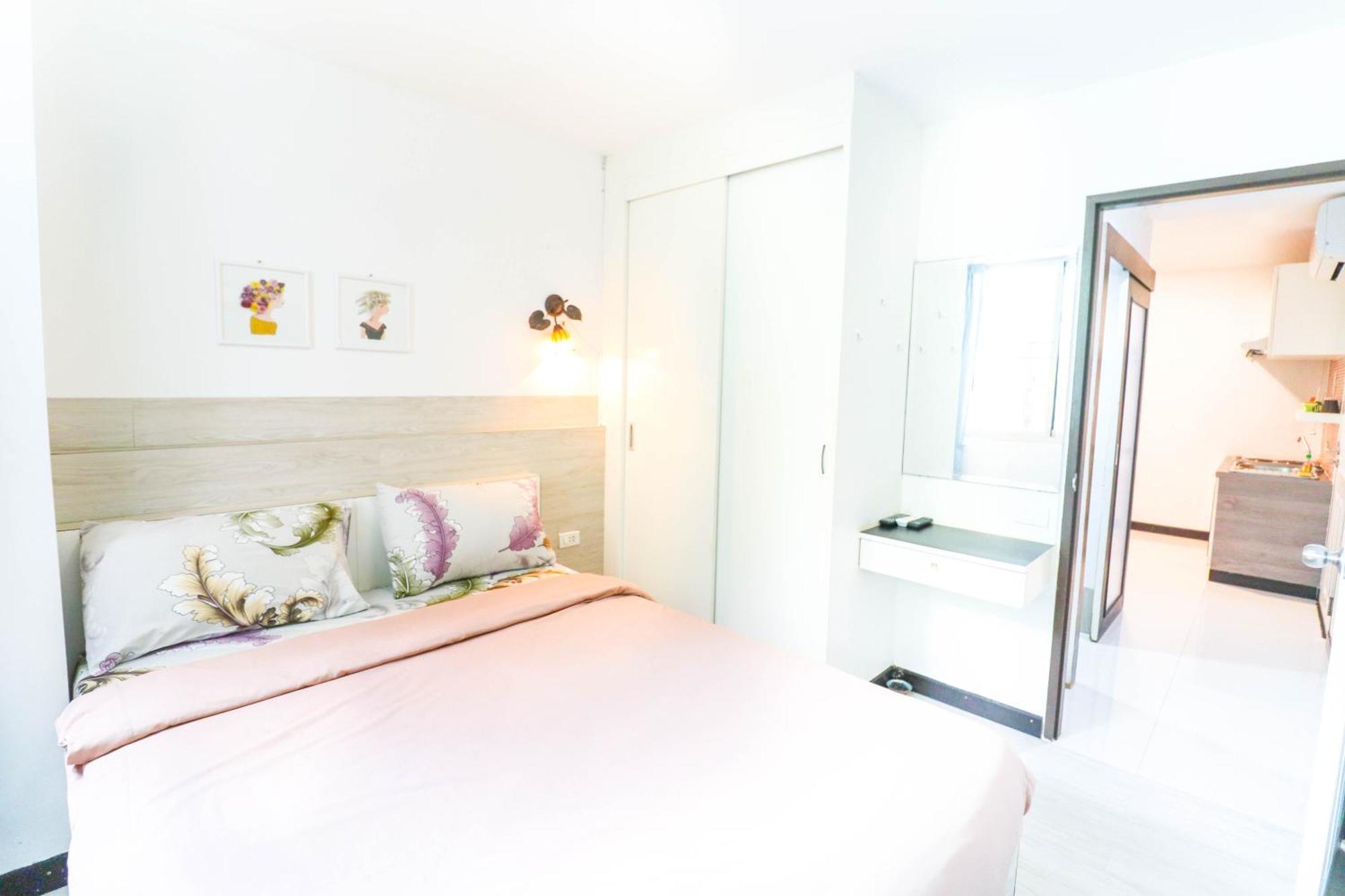 Baan Sabai Rama IV Apartment Bangkok Esterno foto