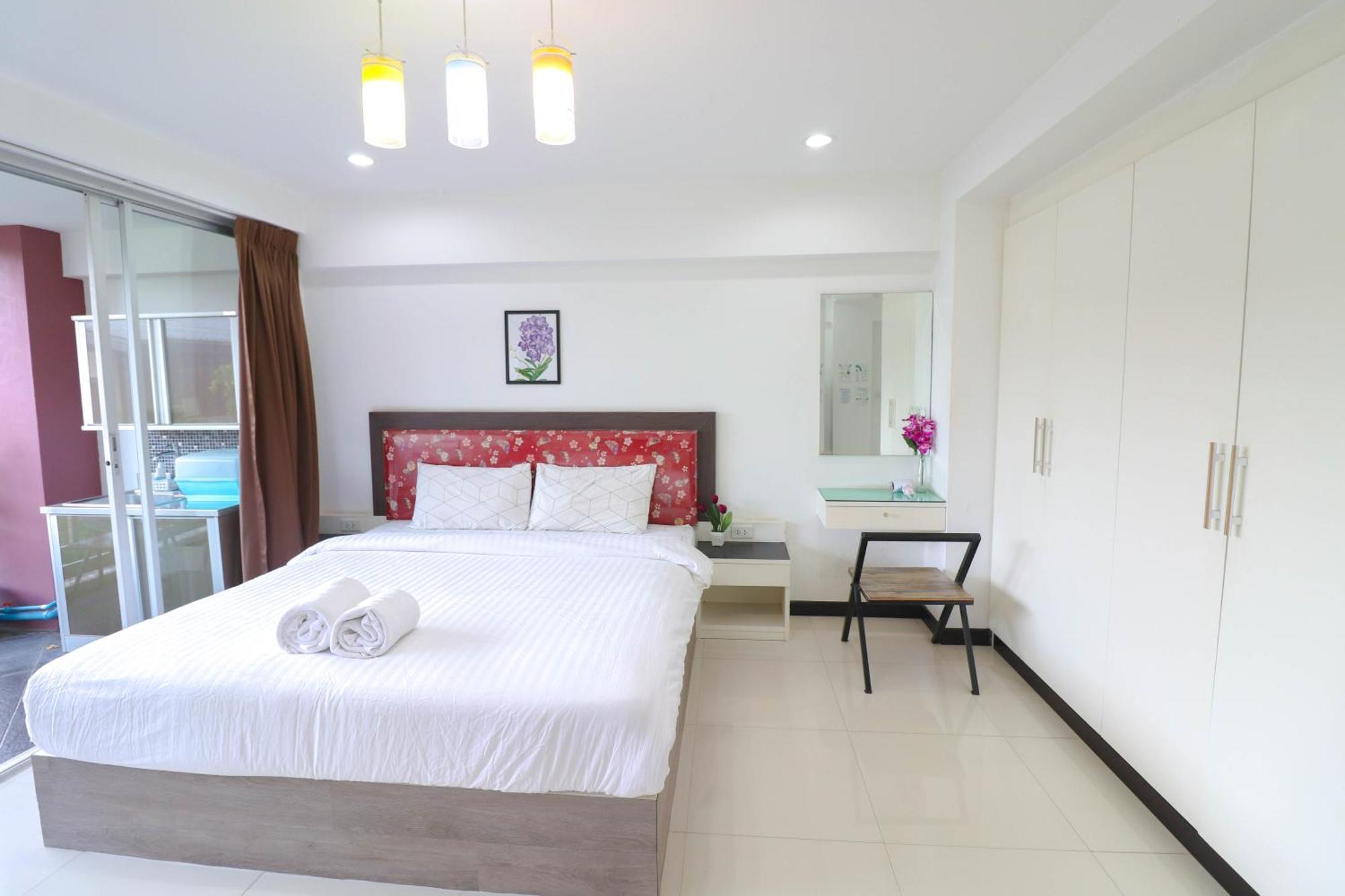 Baan Sabai Rama IV Apartment Bangkok Esterno foto