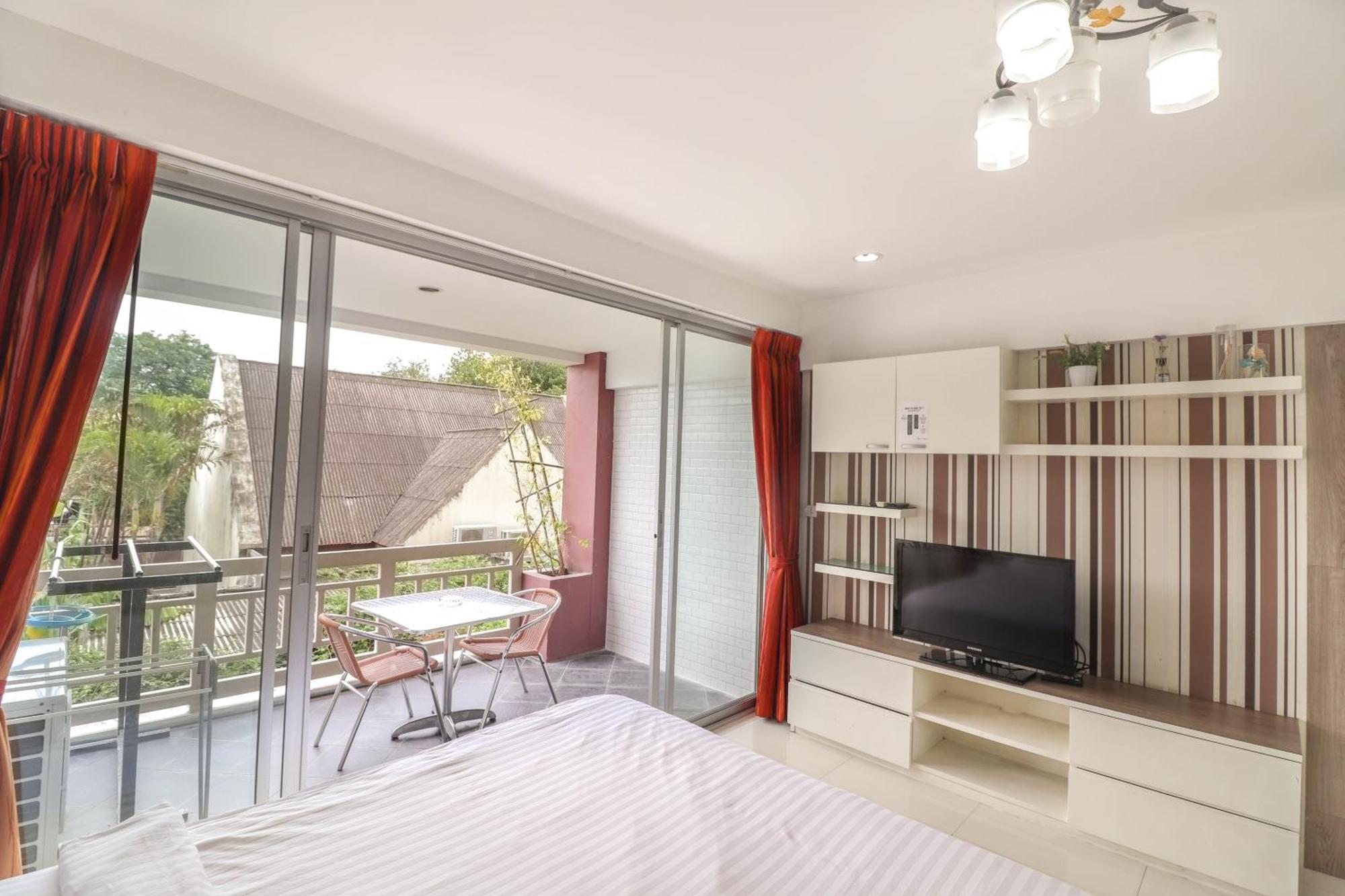 Baan Sabai Rama IV Apartment Bangkok Esterno foto