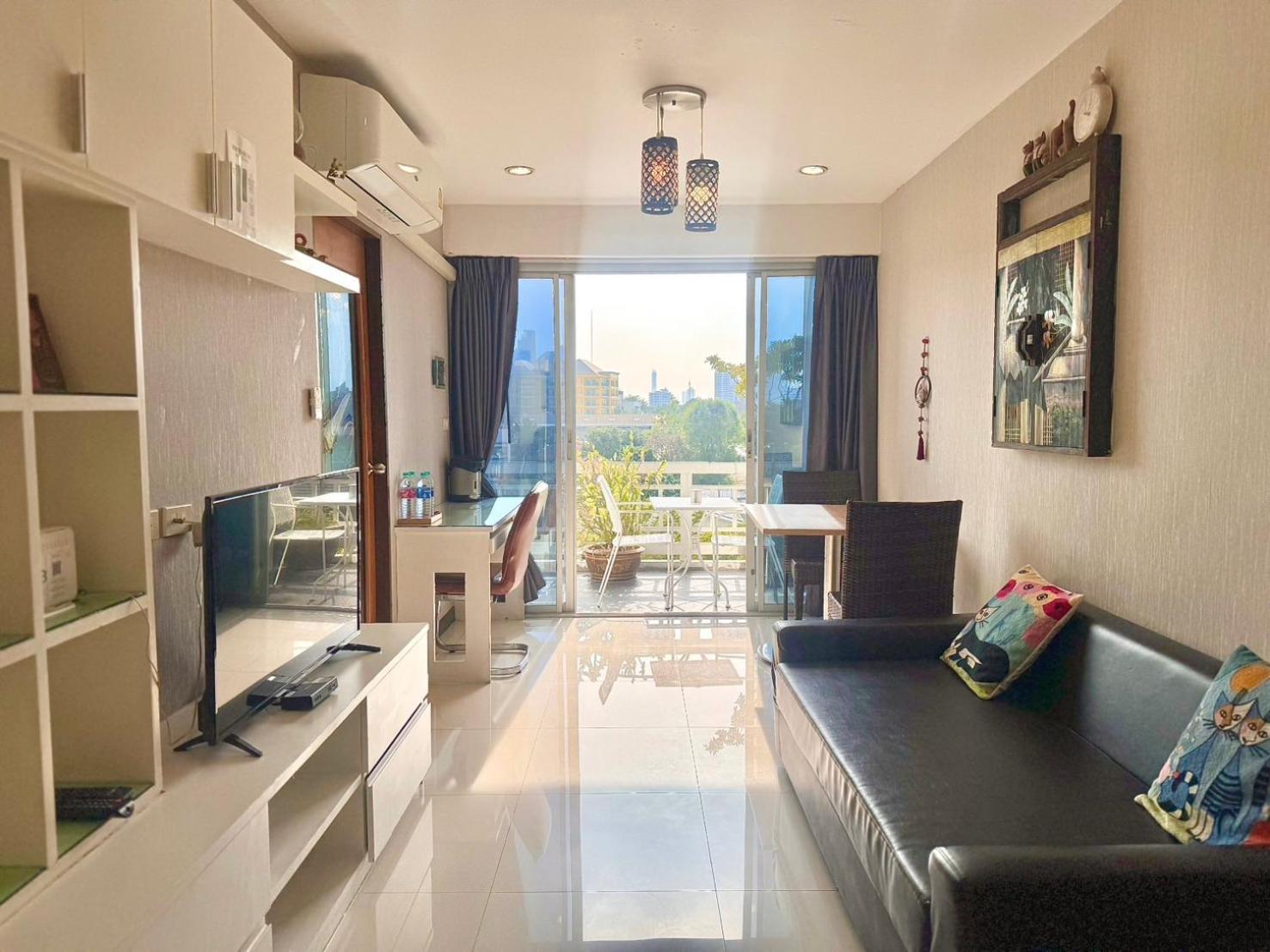 Baan Sabai Rama IV Apartment Bangkok Esterno foto