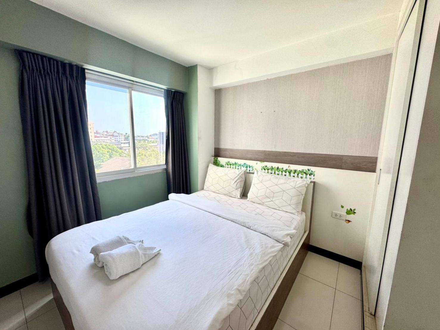 Baan Sabai Rama IV Apartment Bangkok Esterno foto